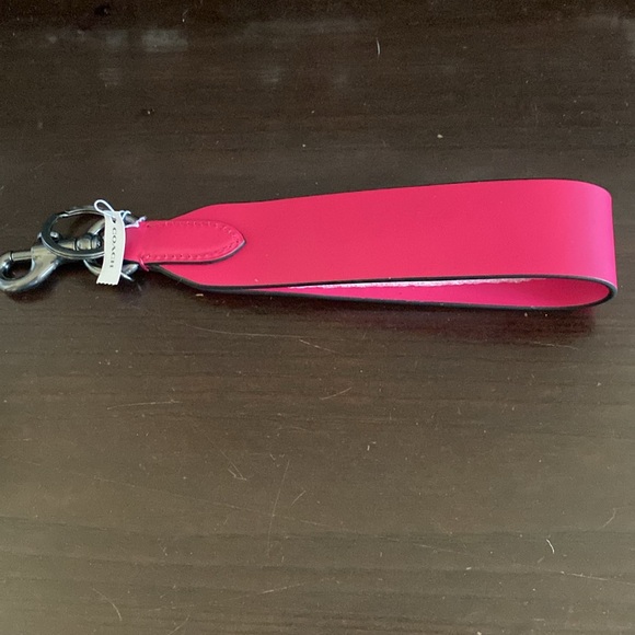 Authentic Coach Fob Brand New With Tags - Picture 3 of 4